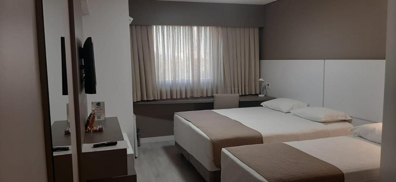 Tri Hotel Executive Indaial Extérieur photo