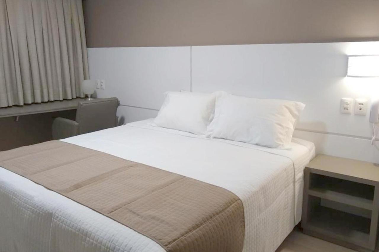 Tri Hotel Executive Indaial Extérieur photo