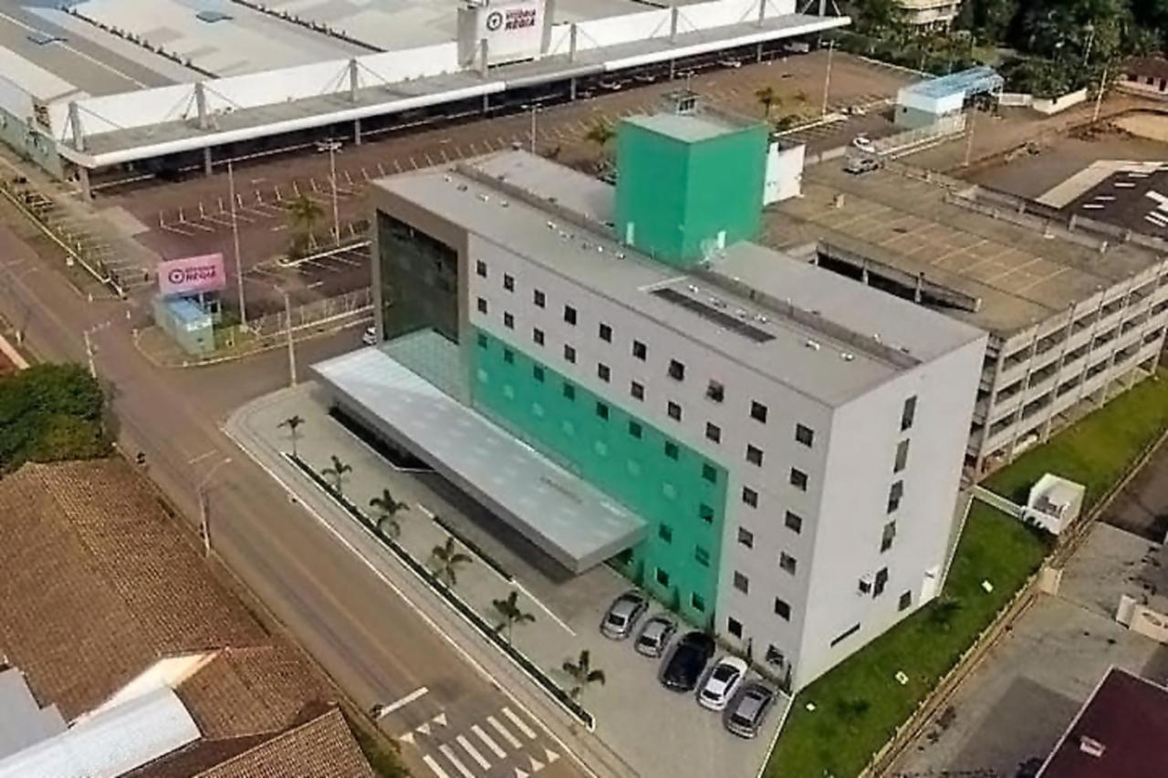 Tri Hotel Executive Indaial Extérieur photo