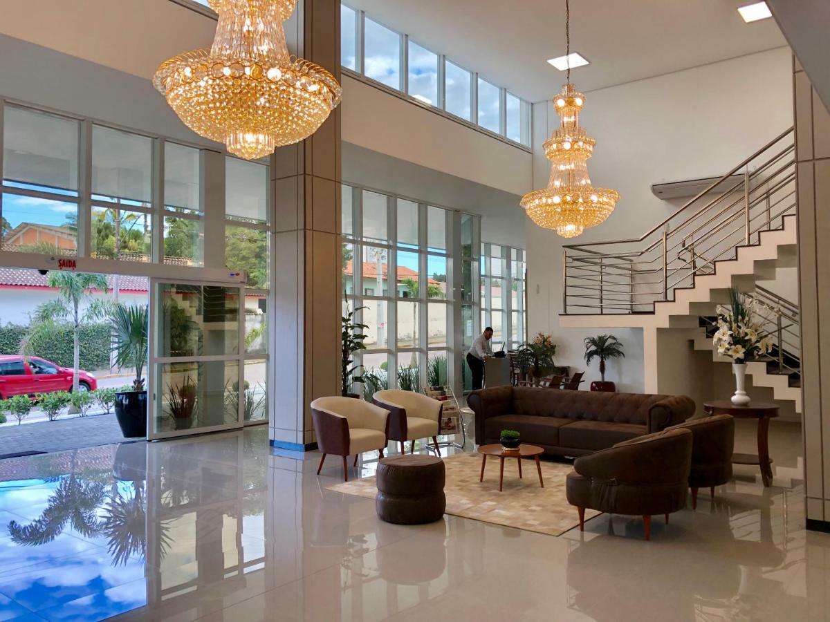 Tri Hotel Executive Indaial Extérieur photo